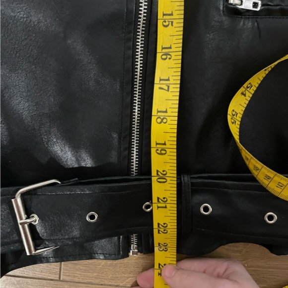 Nasty Gal Faux Leather Biker Jacket Black With Belt Size 4 NWOT - Picture 10 of 11